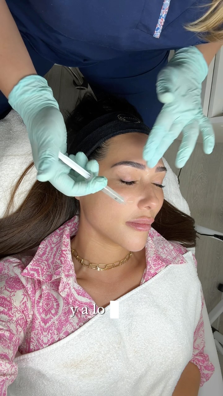 Sesión en cabina en Calmas Estética Avanzada